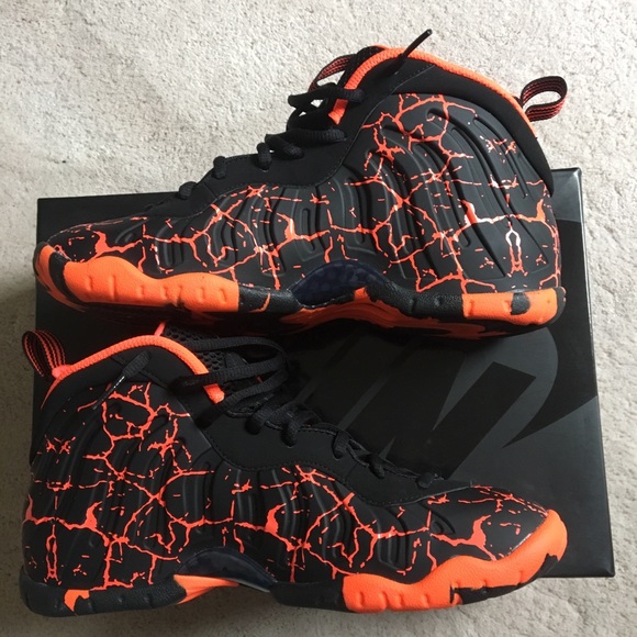 Nike Other - 🔴🔴SOLD🔴🔴Nike foamposite one lava gs size 7